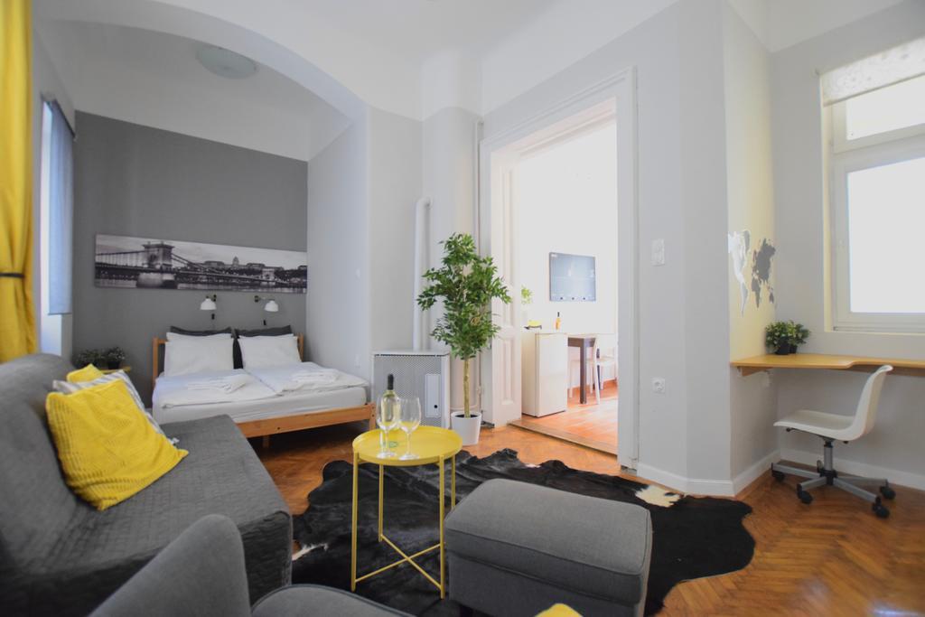 Standard Apartment By Hi5 - Chainbridge Budapest Exterior foto